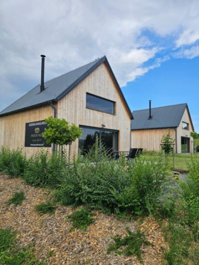 PauchHuts, Horní Planá